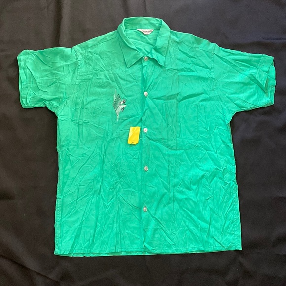 Electric green 70’s men shirt - Picture 1 of 7